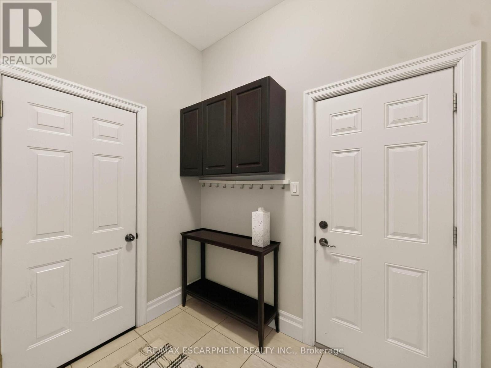 991 Glenwood Avenue, Burlington, ON photo 19
