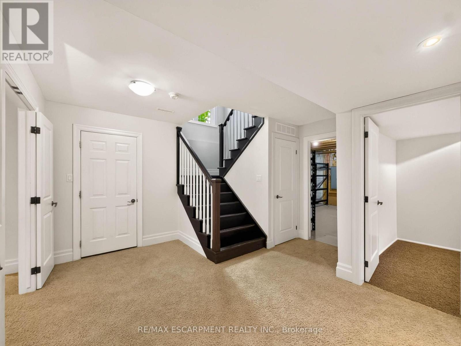 991 Glenwood Avenue, Burlington, ON photo 34