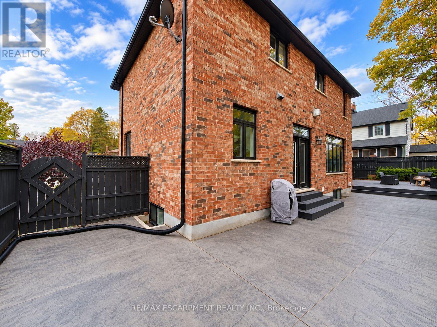 991 Glenwood Avenue, Burlington, ON photo 45