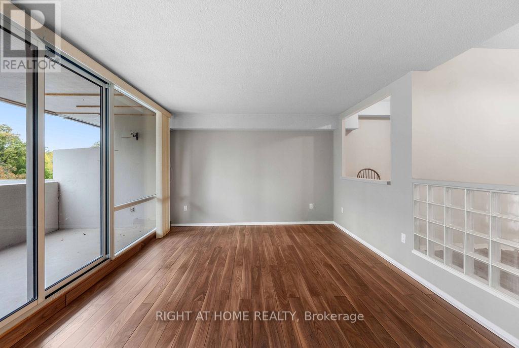 206- 270 Scarlett Road, Toronto, ON photo 10
