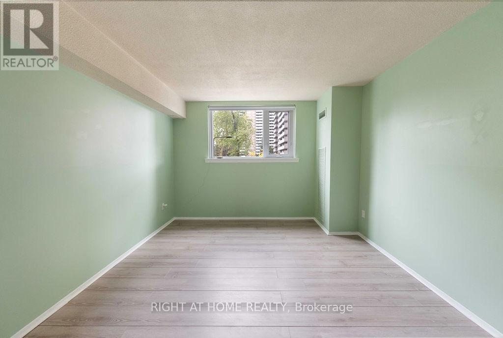 206- 270 Scarlett Road, Toronto, ON photo 16