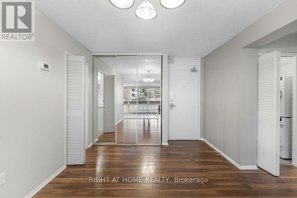 206- 270 Scarlett Road, Toronto, ON photo 5