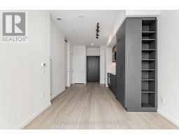 Foyer - Ph817 - 689 The Queensway, Toronto, ON M8Y0C8 Photo 6