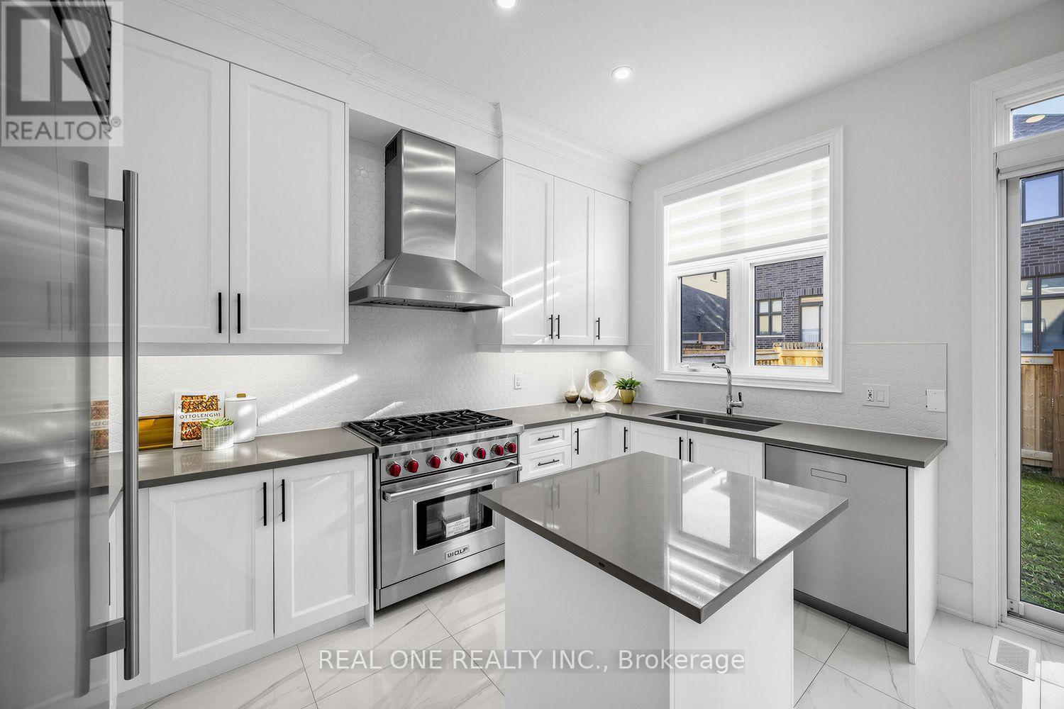 1382 Queens Plate Road, Oakville, ON photo 12