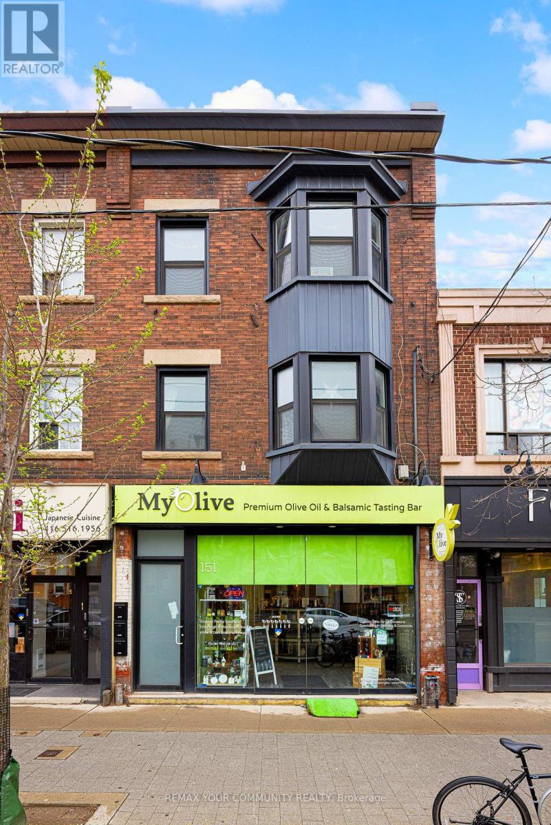 151 Roncesvalles Avenue — photo 2