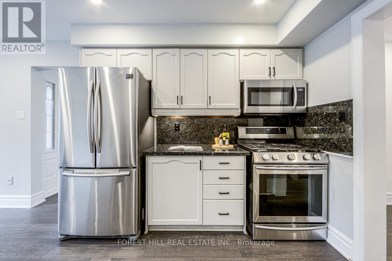 #32 3265 SOUTH MILLWAY - 23