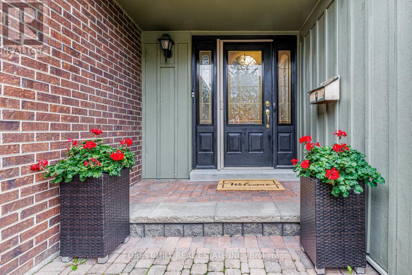 #32 3265 SOUTH MILLWAY - 3