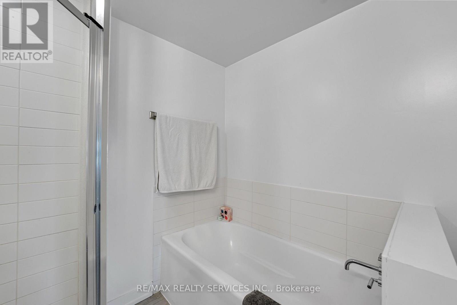 1121 Cooke Boulevard — photo 28