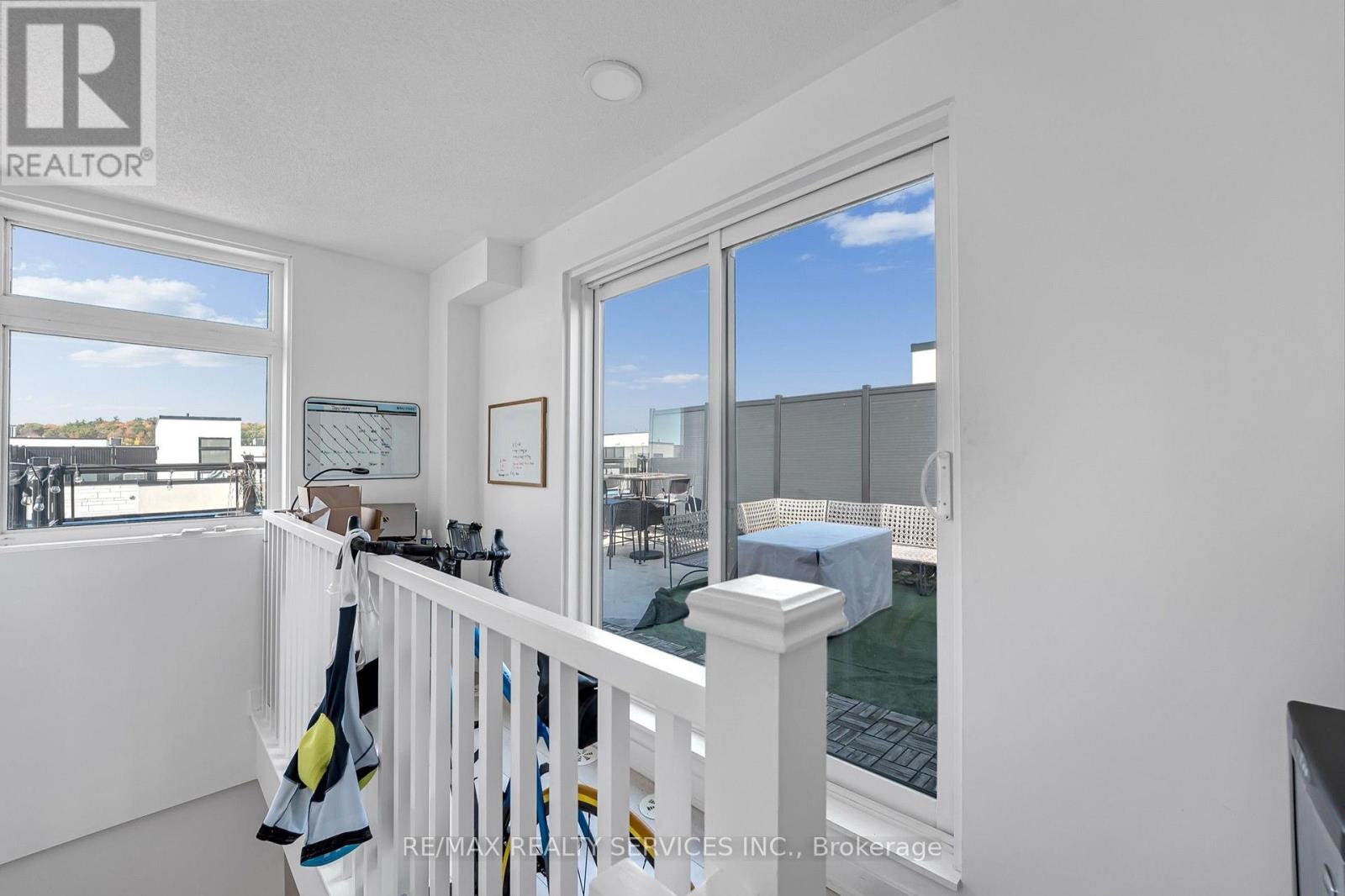 1121 Cooke Boulevard — photo 33