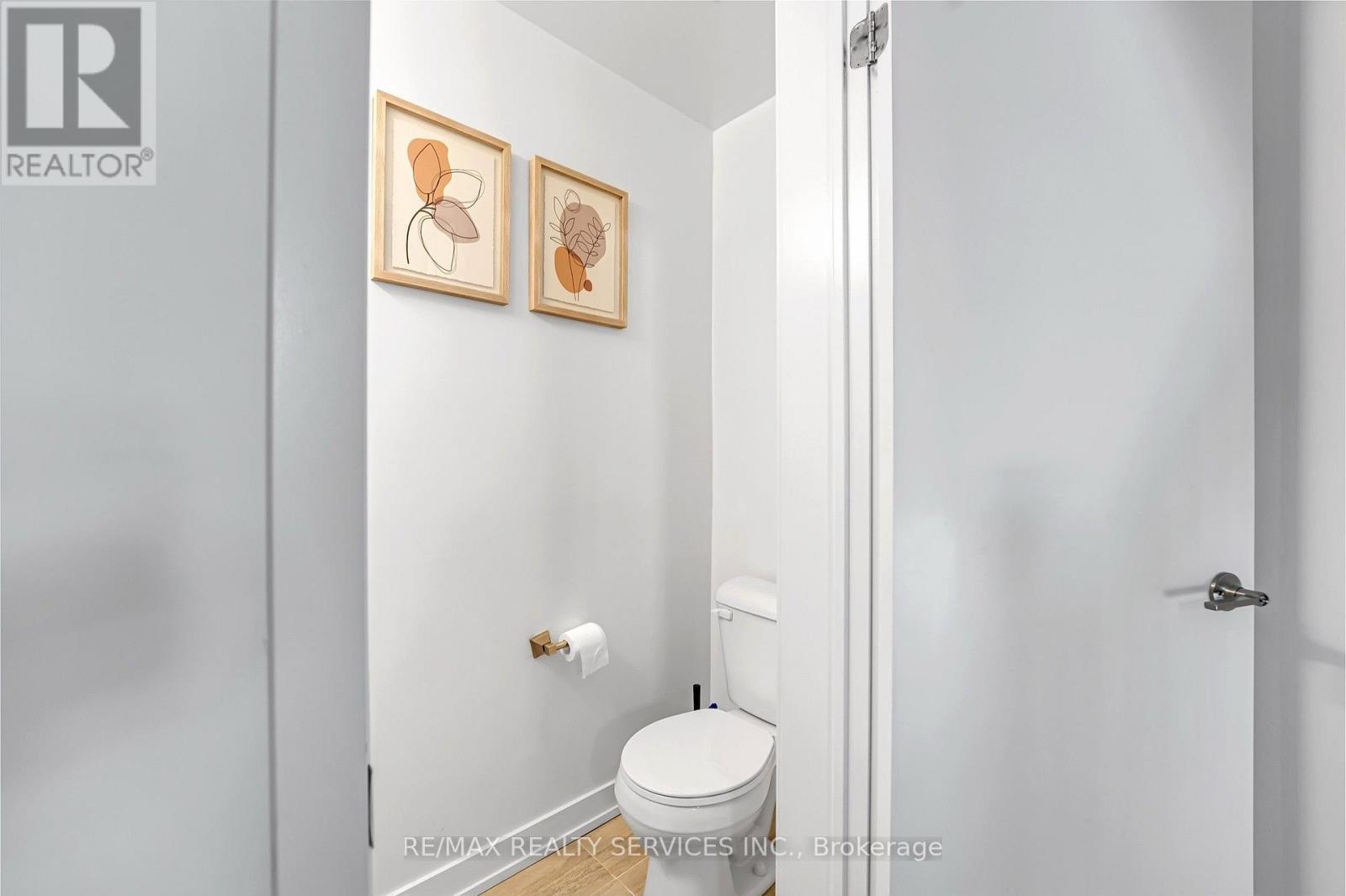 1121 Cooke Boulevard — photo 35