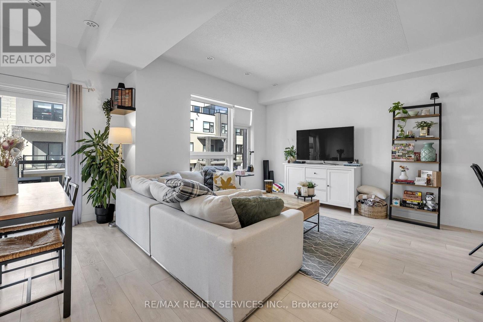 1121 Cooke Boulevard — photo 8