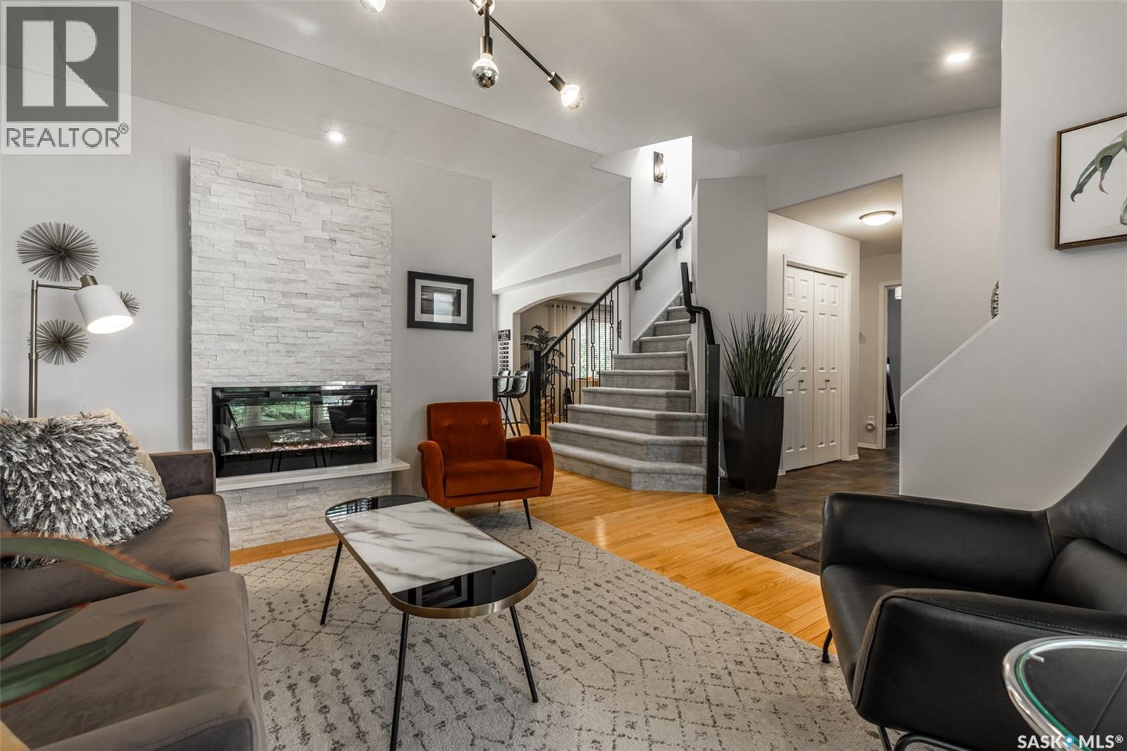 447 Briarvale COURT, Saskatoon — photo 6