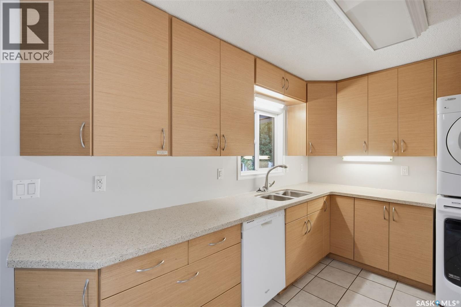 706 S AVENUE N, Saskatoon — photo 10