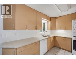 706 S Avenue N, Saskatoon, SK S7L3A3 Photo 10