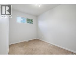 706 S Avenue N, Saskatoon, SK S7L3A3 Photo 14