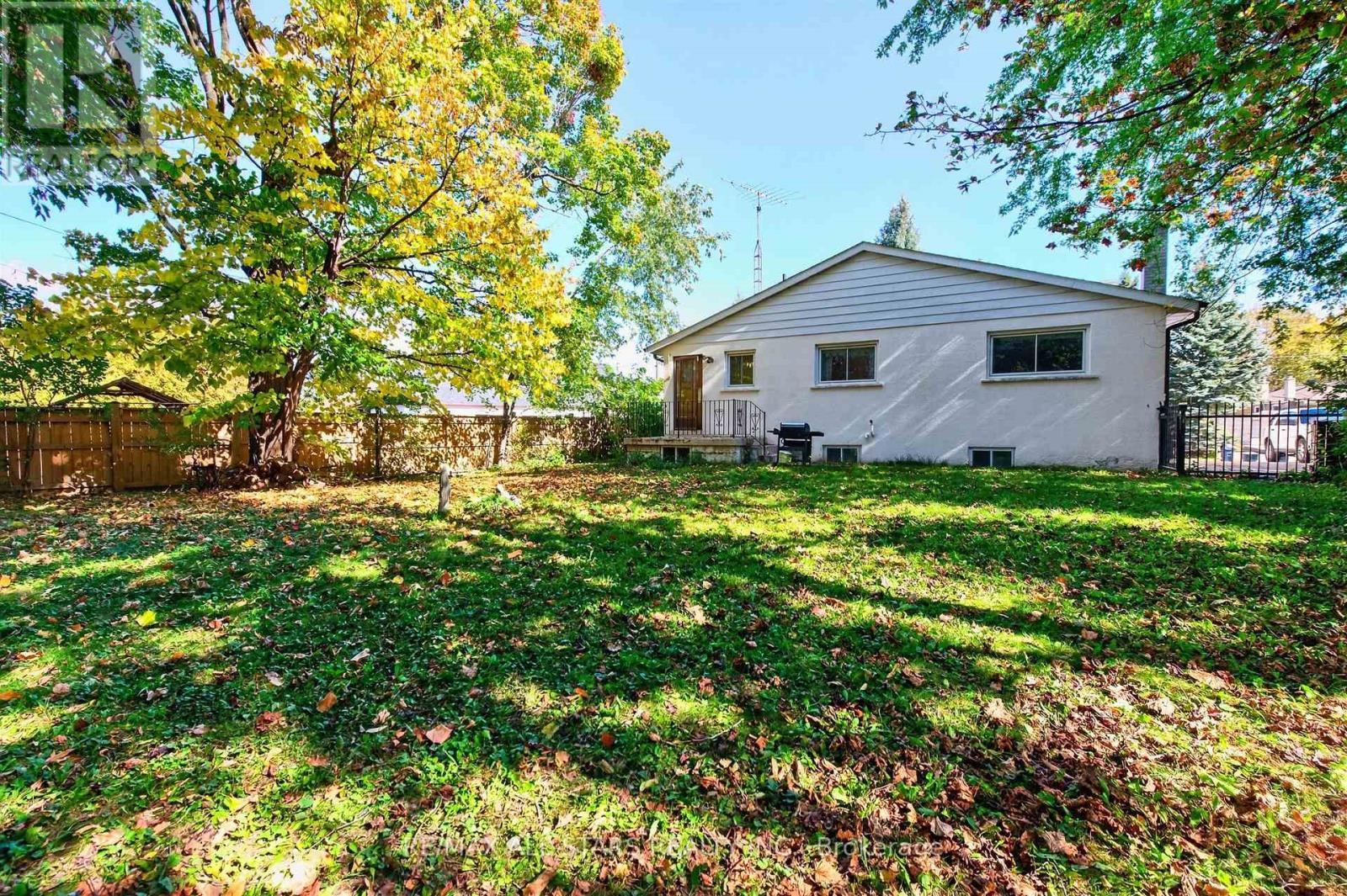 12 ADANAC DRIVE - 30