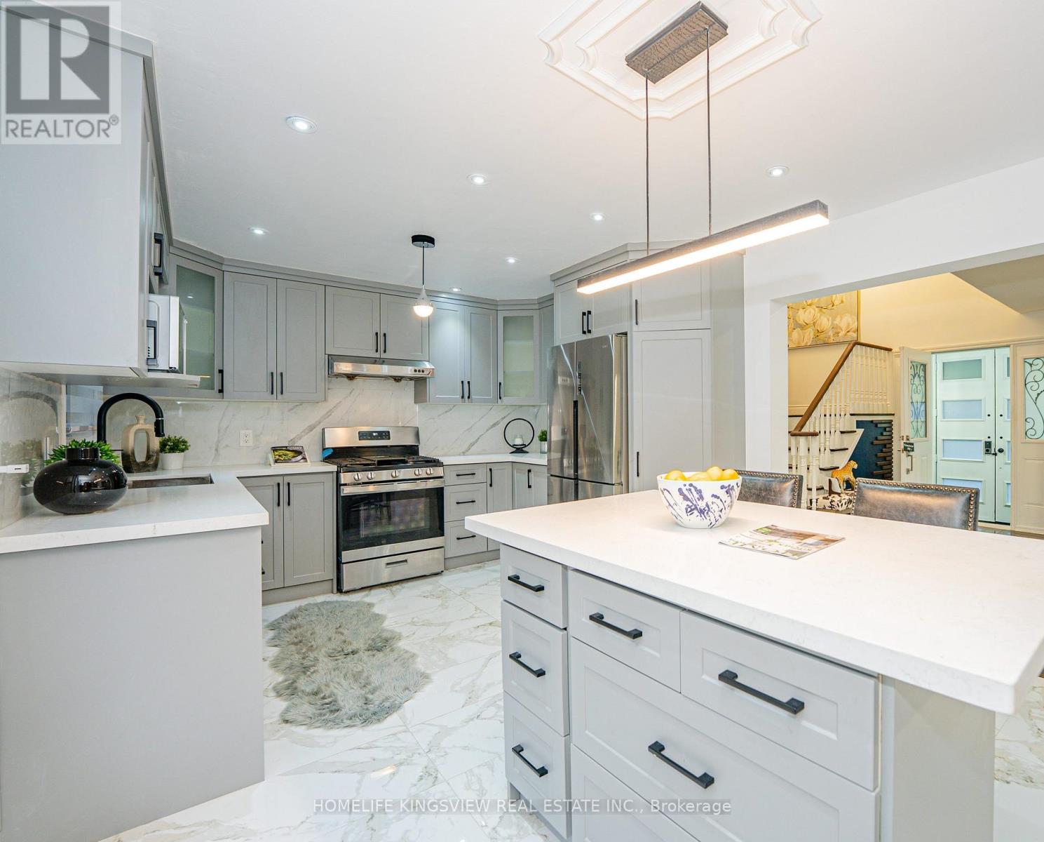 2147 Fifth Line West, Mississauga, ON photo 3