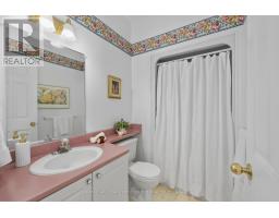 107 - 95 Robert's Row, Cobourg, ON K9A5R5 Photo 22