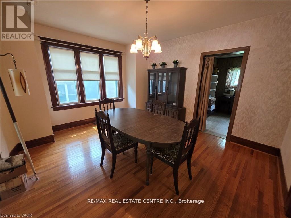 20 Fairview Avenue, Kitchener, ON photo 10