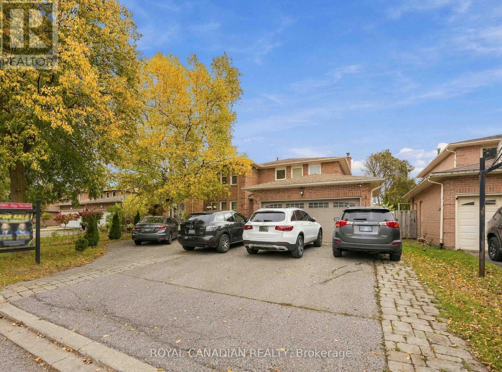 135 Tilman Circle, Markham, ON photo 3