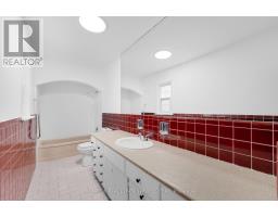 6 Kelso Street, Hamilton, ON L9A1C6 Photo 18