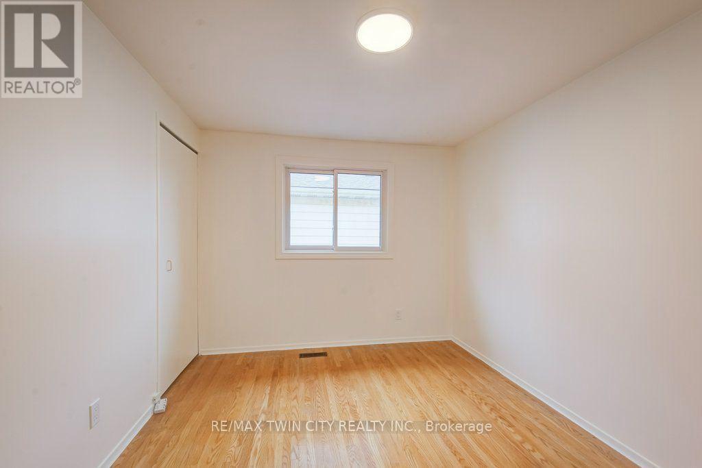 165 MCGARRY DRIVE - 29