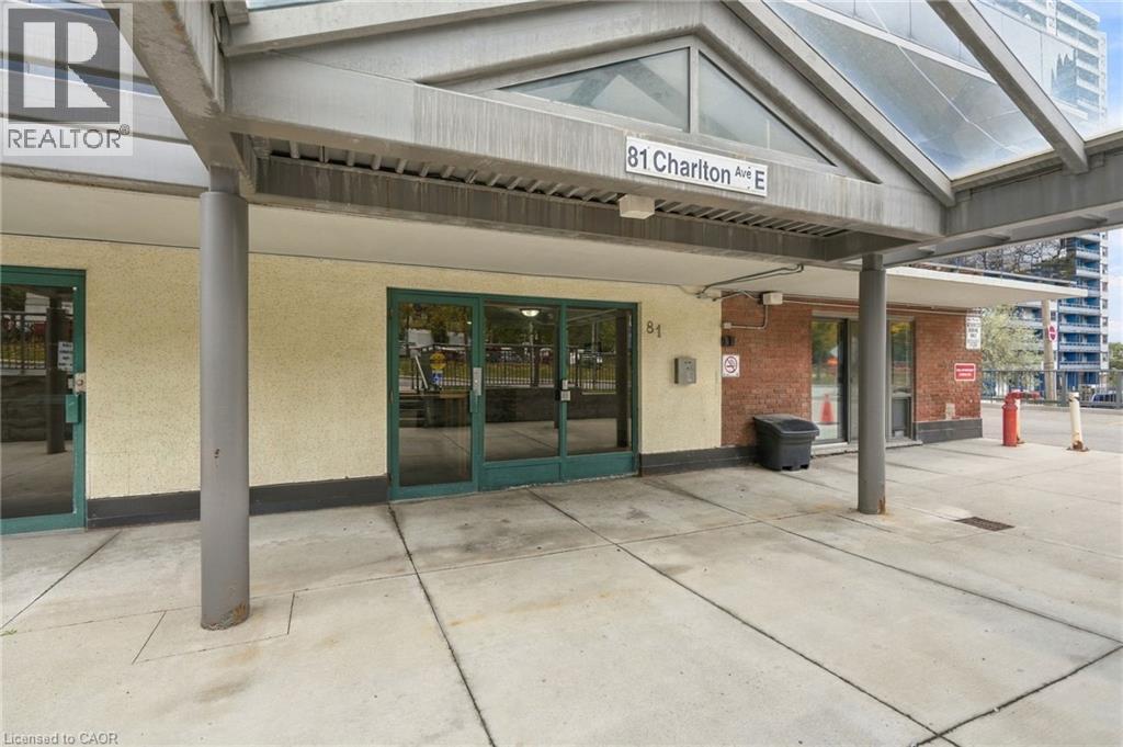 #904 81 CHARLTON Avenue E - 23