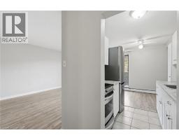 81 Charlton Avenue E Unit# 904, Hamilton, ON L8N1Y7 Photo 10