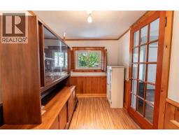 266 Mackenzie Street North, Sarnia, ON N7T6L3 Photo 15