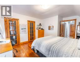 266 Mackenzie Street North, Sarnia, ON N7T6L3 Photo 18