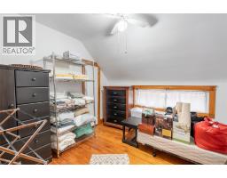 266 Mackenzie Street North, Sarnia, ON N7T6L3 Photo 21