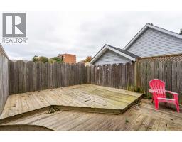 266 Mackenzie Street North, Sarnia, ON N7T6L3 Photo 25