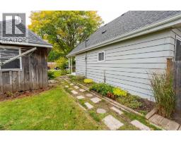 266 Mackenzie Street North, Sarnia, ON N7T6L3 Photo 30