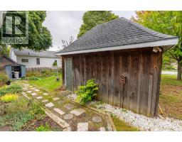 266 Mackenzie Street North, Sarnia, ON N7T6L3 Photo 32