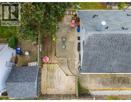 266 Mackenzie Street North, Sarnia, ON N7T6L3 Photo 33