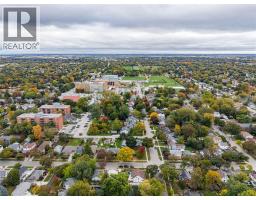 266 Mackenzie Street North, Sarnia, ON N7T6L3 Photo 36