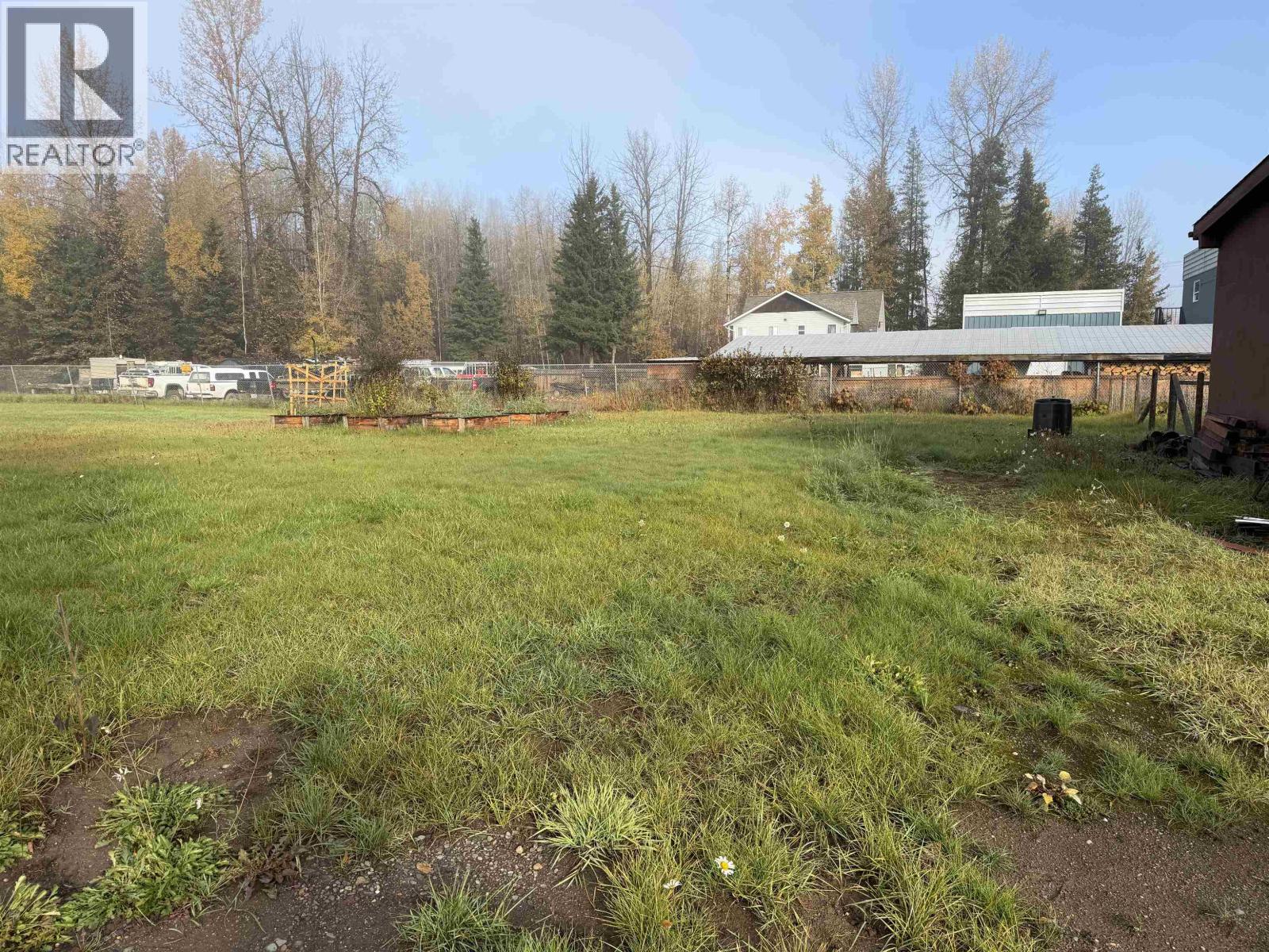 2085 CARNABY Street, Smithers