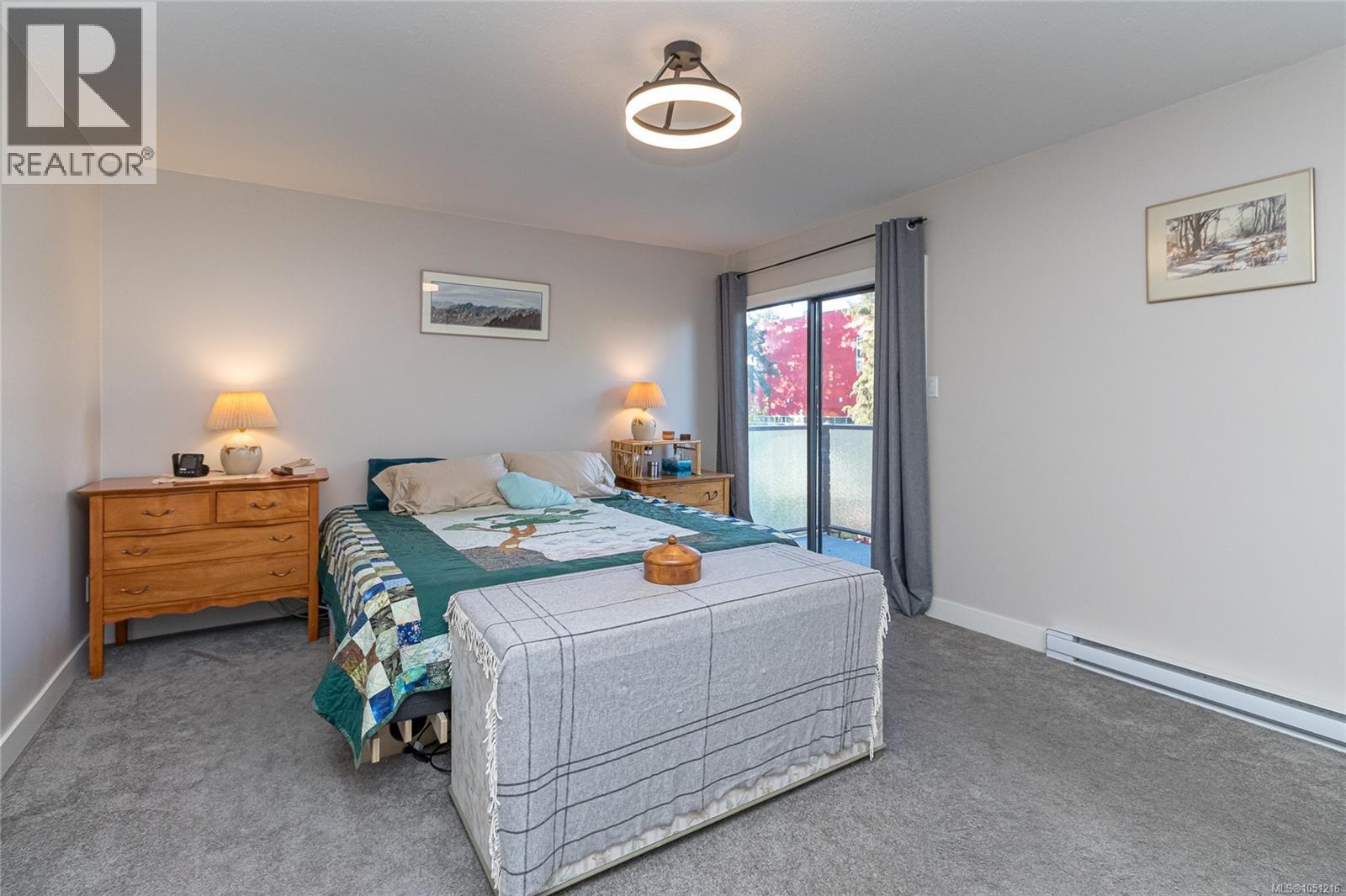 615 Sturdee St - 17
