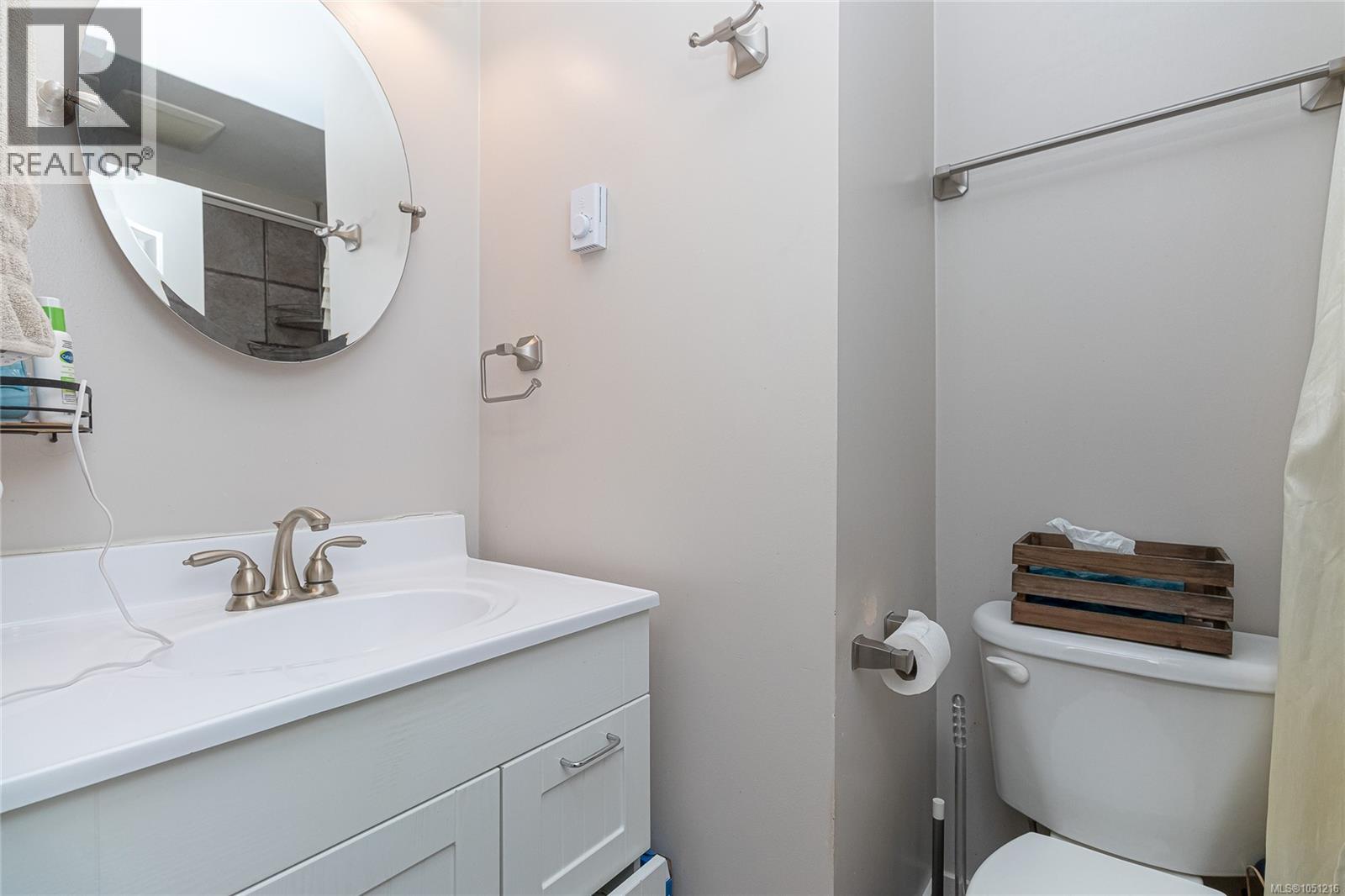 615 Sturdee St - 24