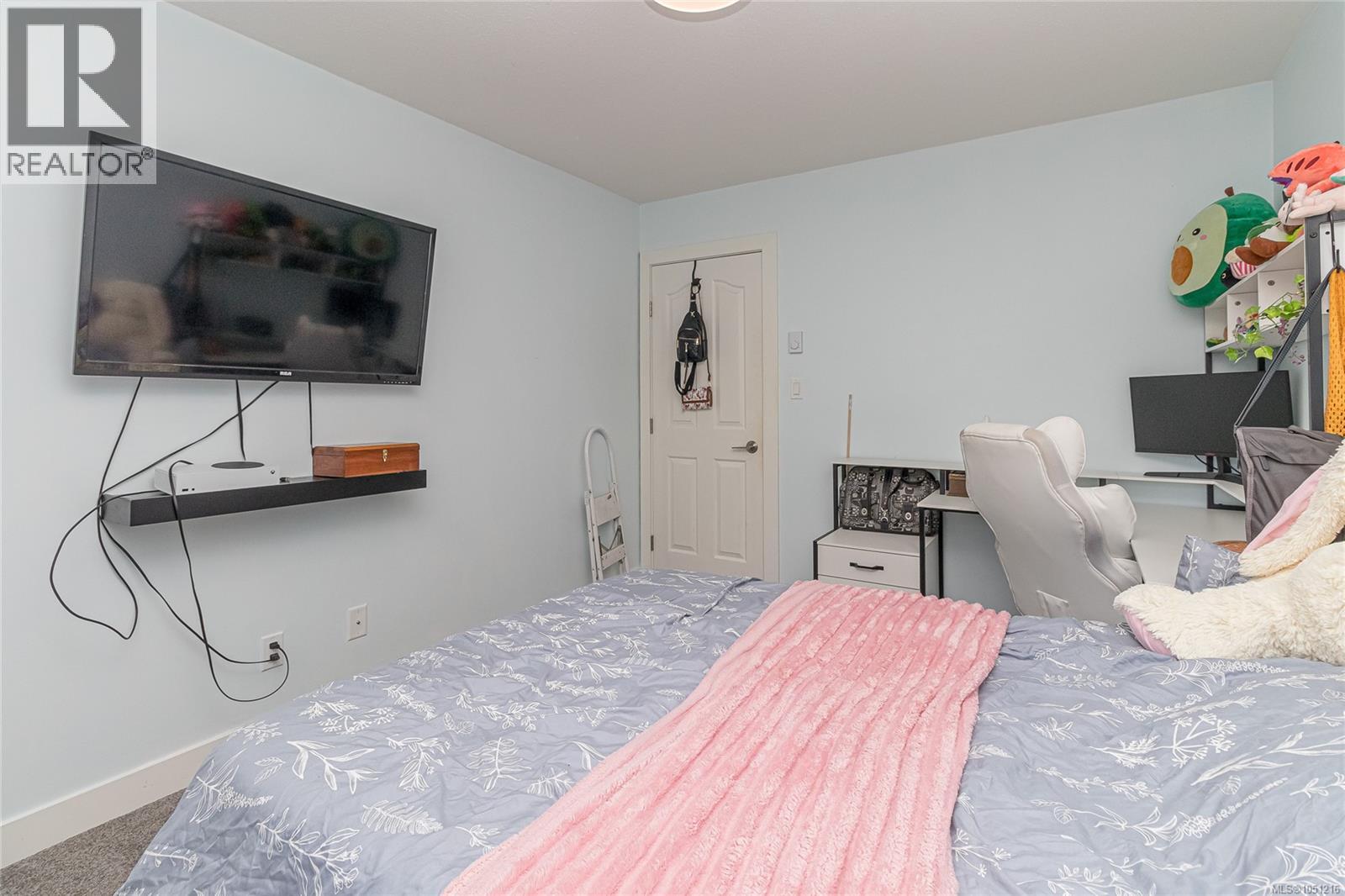 615 Sturdee St - 27