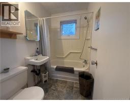 544 Chemin Du Parc, Val Comeau, NB E1X1H1 Photo 28