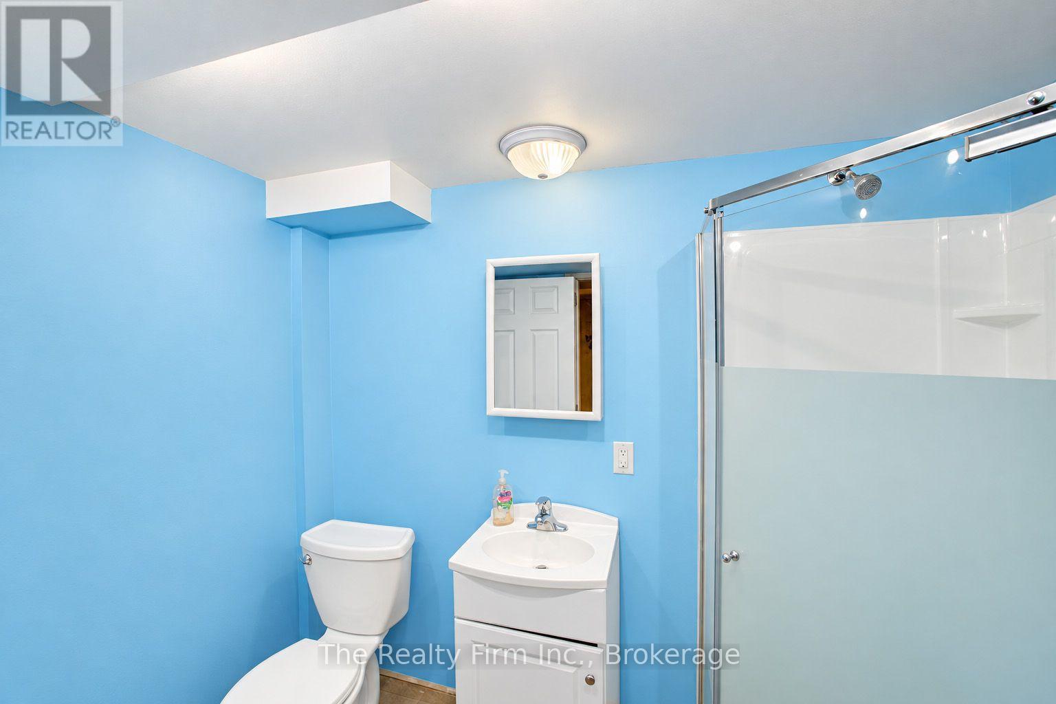 15 Dumbarton Street — photo 16