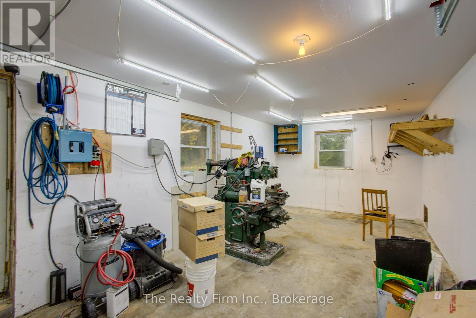 15 Dumbarton Street — photo 23