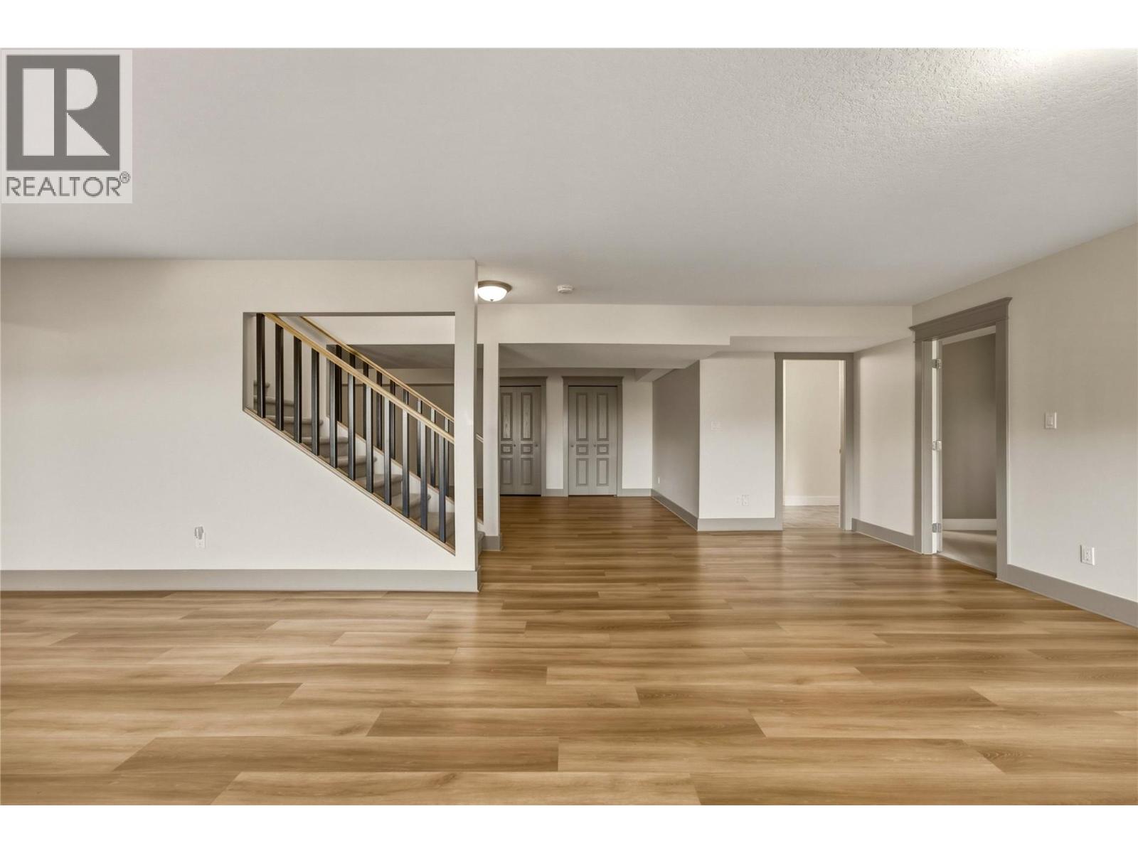 55 Peregrine Way - 37