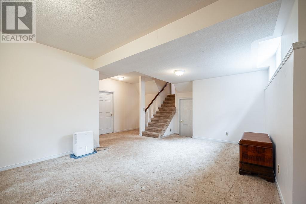 123 Palomino Dr — photo 33