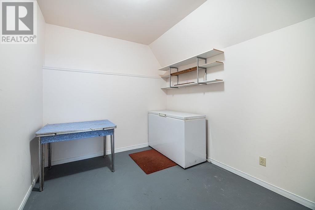 123 Palomino Dr — photo 35