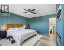 17 Fulmar, Sylvan Lake, AB T4S2K6 Photo 29