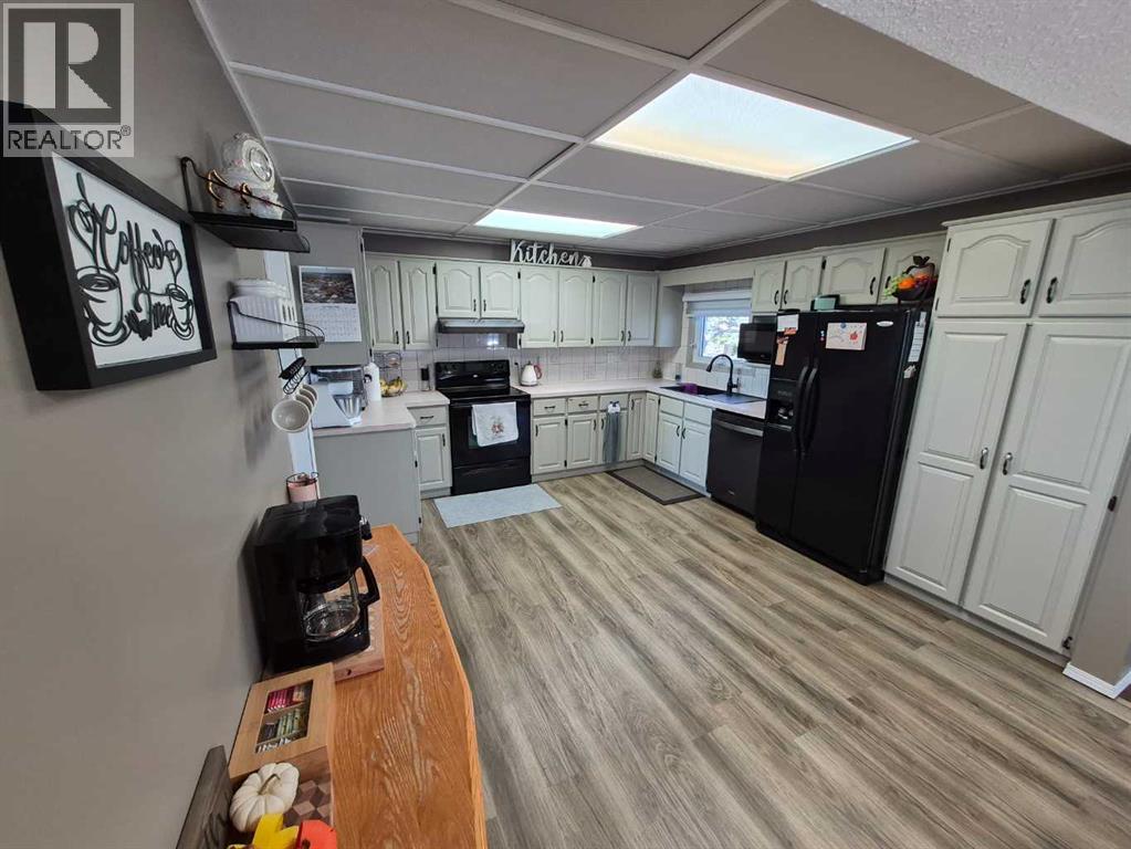 174026 Township Road 94 - 4