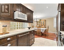 709 Athol Street, Whitby, ON L1N4A1 Photo 10