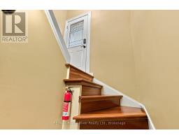 709 Athol Street, Whitby, ON L1N4A1 Photo 19